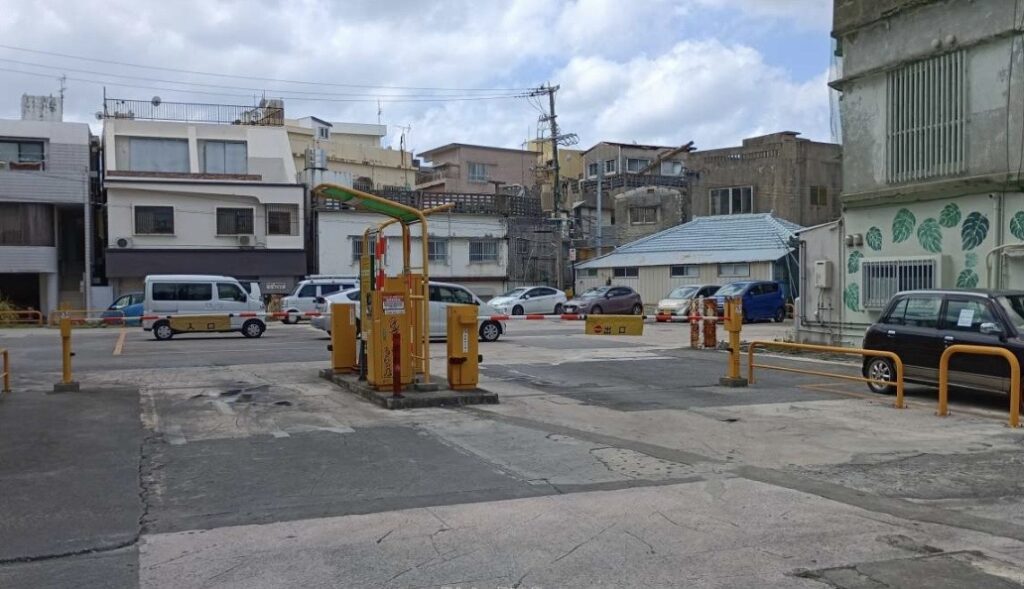 沖縄市照屋1丁目 売土地